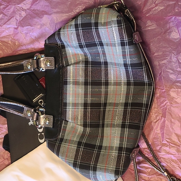 Coach satchel and wristlet - Picture 6 of 8